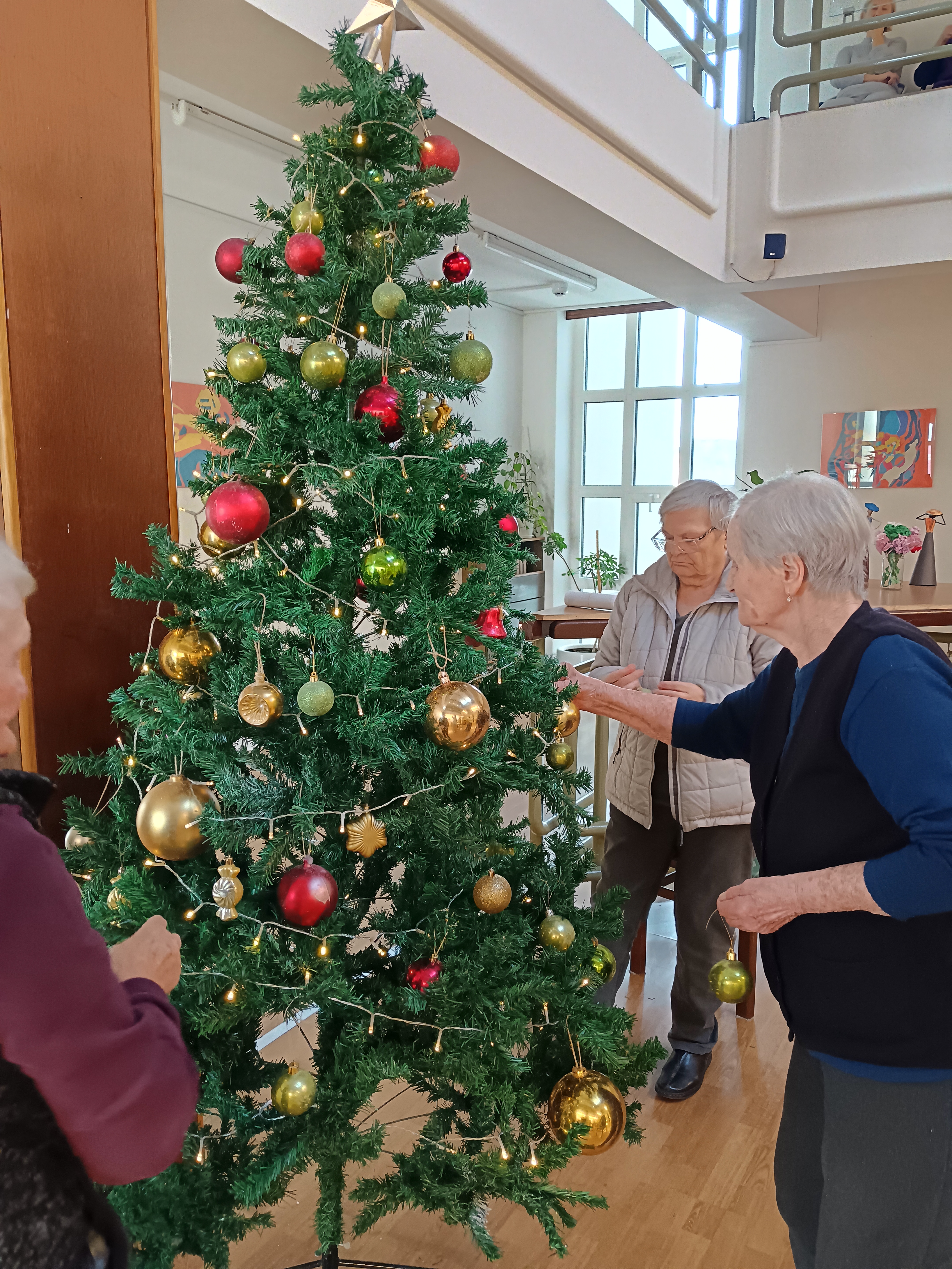 BOŽIĆNO UREĐENJE DOMA