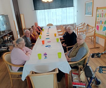 PROSLAVA ROĐENDANA KORISNIKA ROĐENIH U TRAVNJU